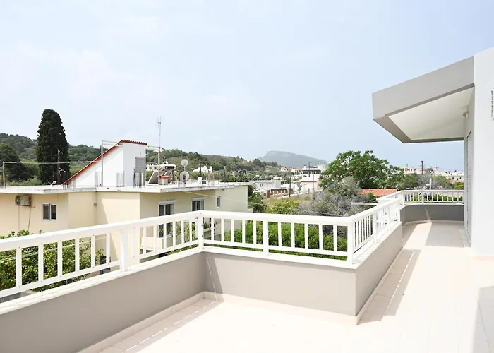 Gianangelo فيلة Kremastí