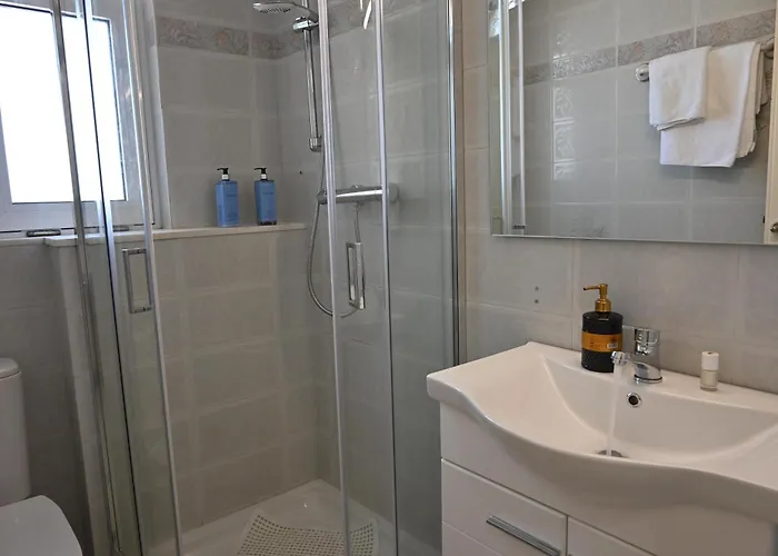 Gianangelo فيلة Kremastí