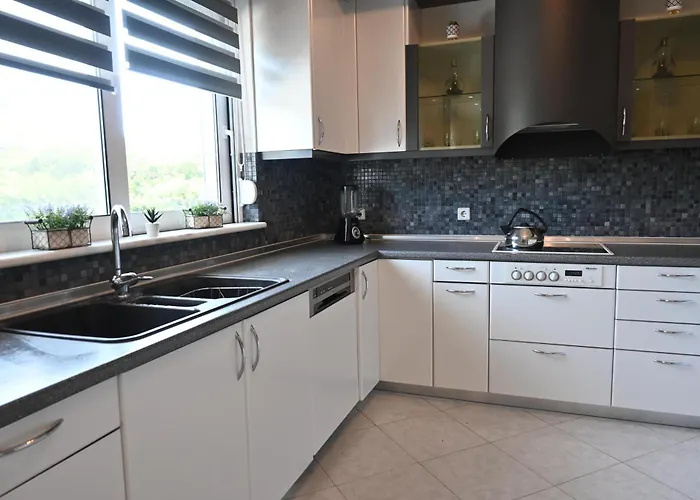 Gianangelo فيلة Kremastí